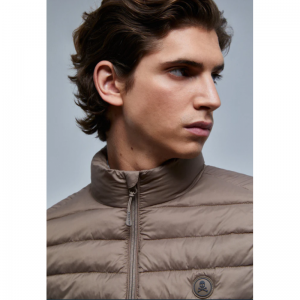  1111 TAUPE