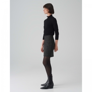 900 black