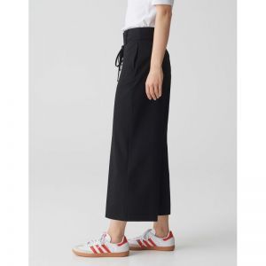 900 black