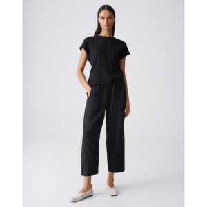 900 black